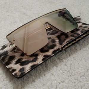 HINDSIGHT

Quay Sunglasses